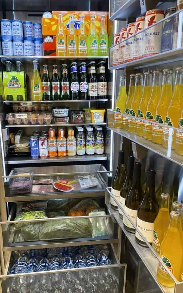 1E4E064C-93AE-486E-A363-20FC70708D0B_1_105_c