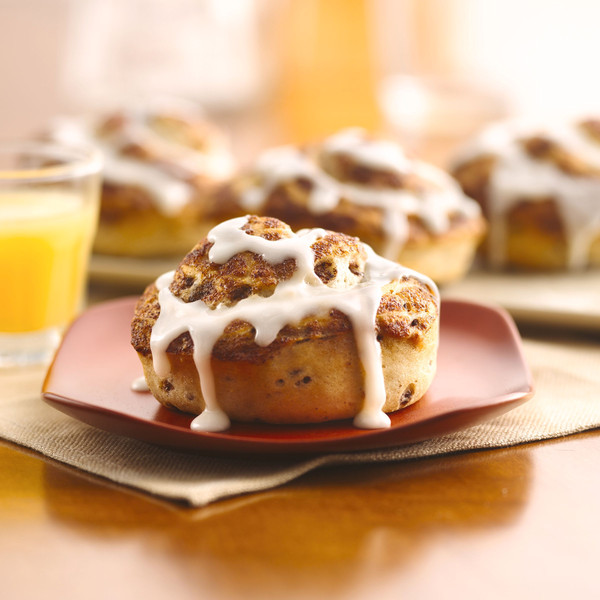 Pillsbury Flaky Cinnabon Cinnamon Rolls and Butter Cream Icing - Image 2