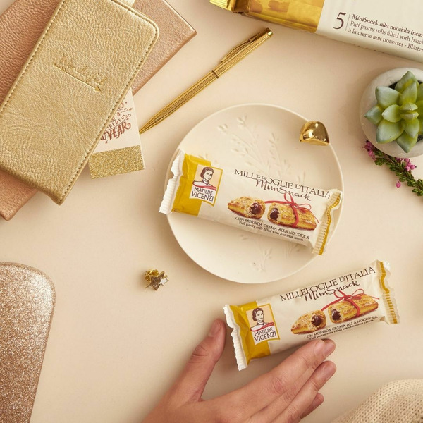 Matilde Vicenzi Delizia Puff Pastry Hazelnut Cream Filled - Image 2