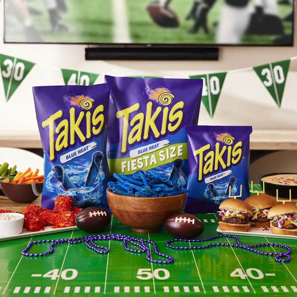 Takis Blue Heat 3.25 oz Snack Size Bag, Hot Chili Pepper Flavored Extreme Spicy Rolled Tortilla Chips - Image 3