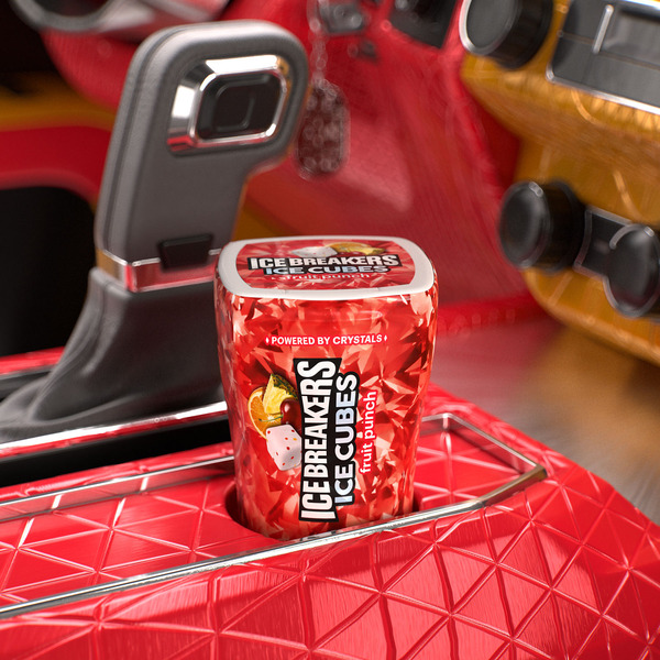 ICE BREAKERS Ice Cubes Fruit Punch Sugar Free Chewing Gum Bottle, 3.24 oz (40 Pieces) - Image 3