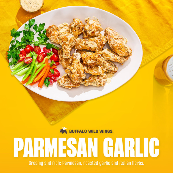 Buffalo Wild Wings Sauce, Parmesan Garlic - Image 2