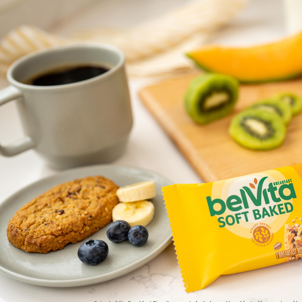 BELVITA Soft Baked Breakfast Bars, Banana Bread 8.8 oz - Image 2
