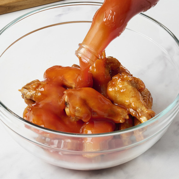Frank's RedHot® Buffalo Wings Hot Sauce - Image 6