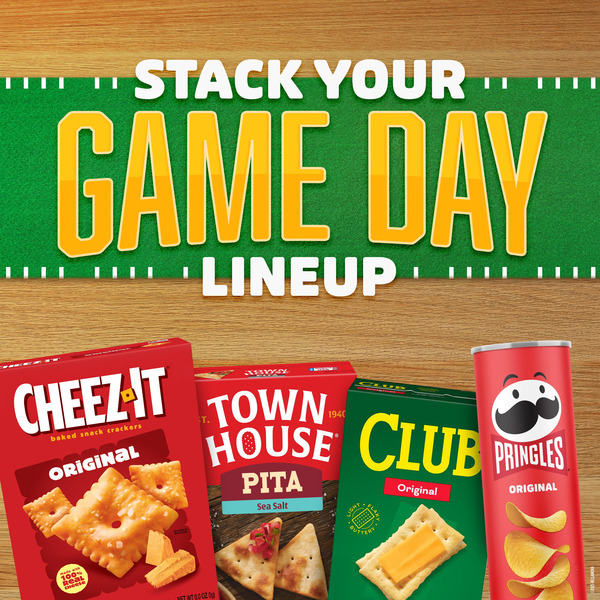 Cheez-It Smoked Cheddar Baked Snack Crackers, Lunch Snacks, 12.4 oz - Image 2