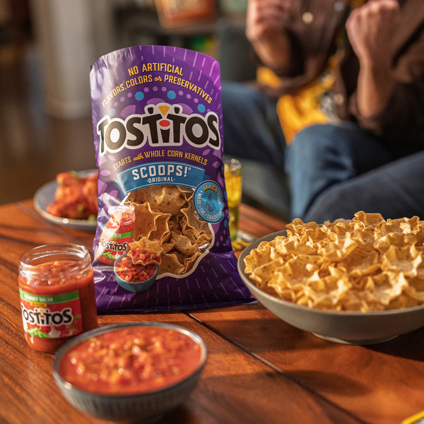 Tostitos Scoops Tortilla Chips, Original - Image 4