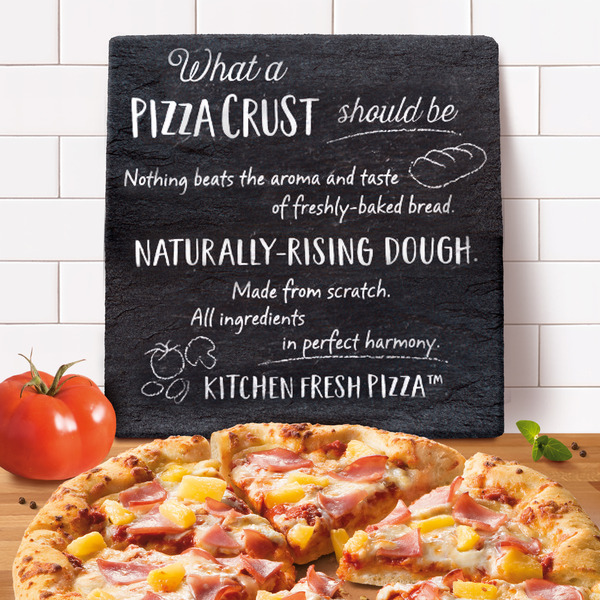 Freschetta Canadian Bacon and Pineapple Naturally Rising Crust Frozen Pizza - Image 2