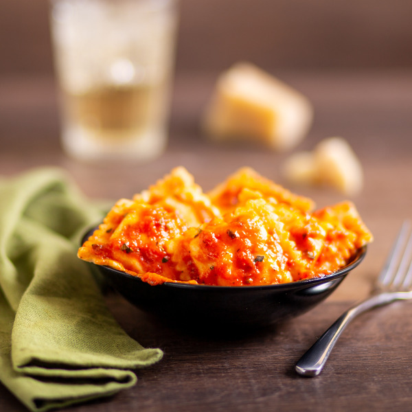 Marie Callender's Garden Tomato Four Cheese Ravioli Bowl Frozen Meal - Image 4