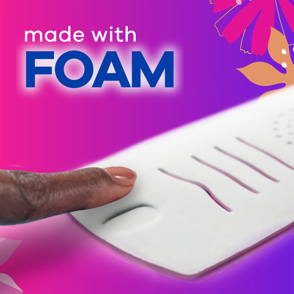 Always Radiant Heavy Flow Sanitary Pads Light Clean Scent With Wings, Size 2 - Image 6