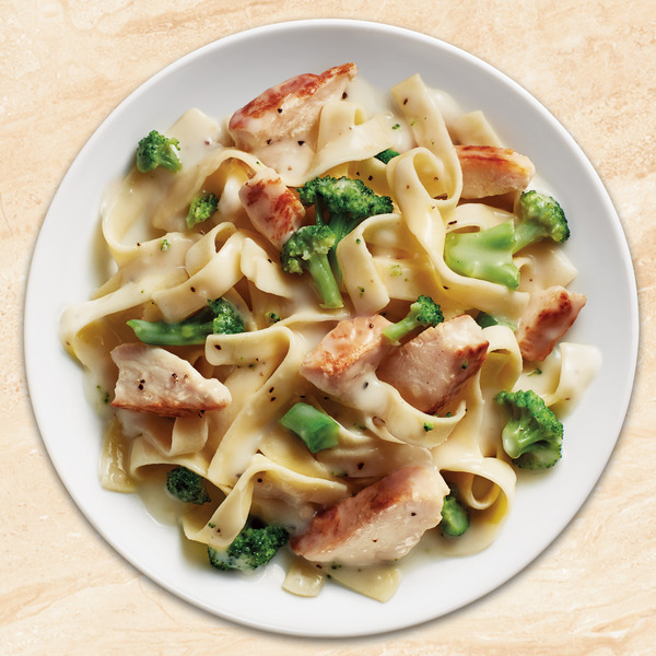 Healthy Choice Café Steamers Chicken Fettuccini Alfredo With Broccoli, Frozen Meal - Image 4